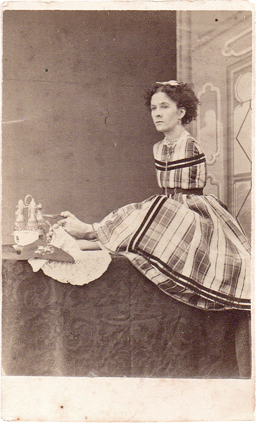 Ann E. Leak Born Without Arms