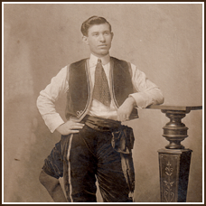 Francesco Lentini The Human Tripod
